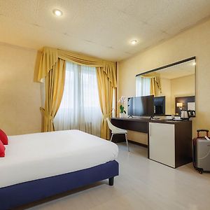 Camera standard con letto king size